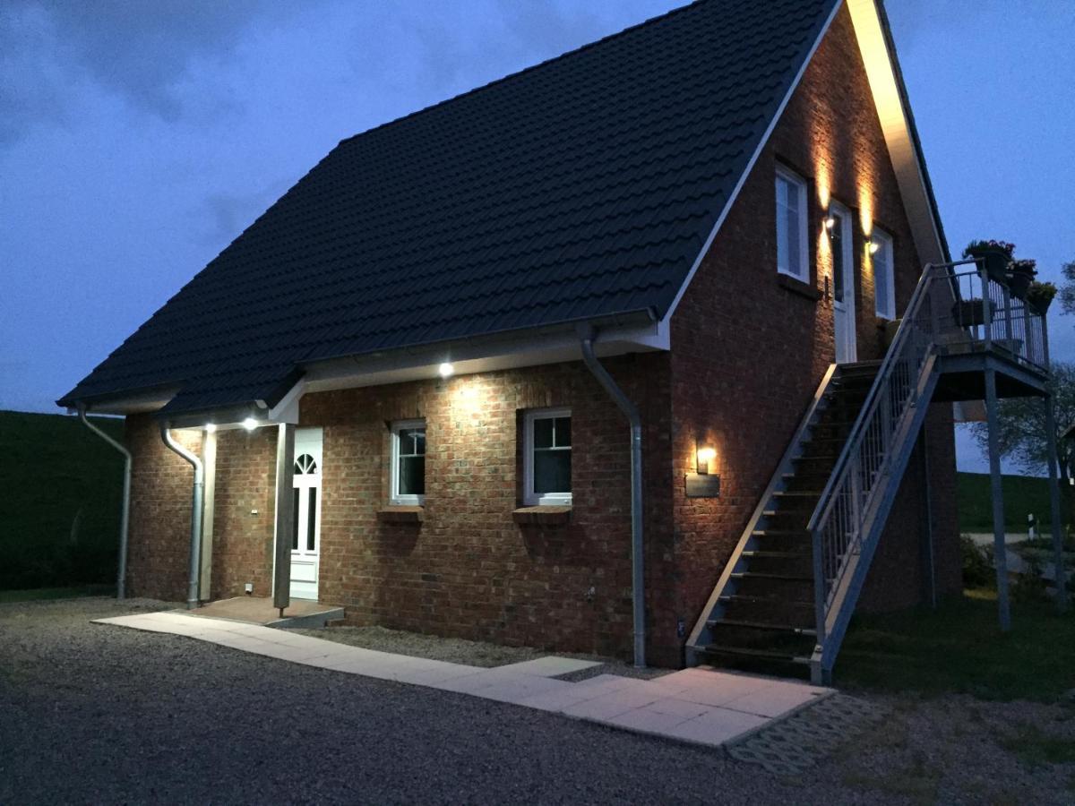 Ferienhaus-Hemmerdeich Oldenswort Екстериор снимка