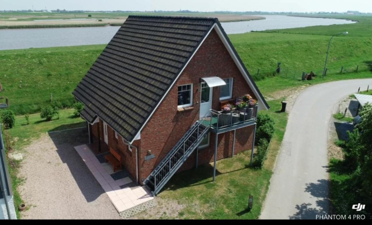 Ferienhaus-Hemmerdeich Oldenswort Екстериор снимка
